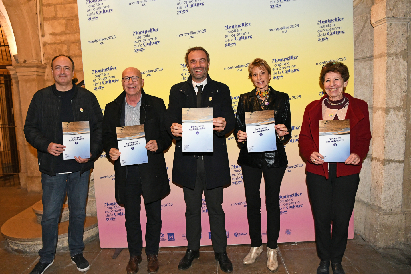 925078-HD.jpg