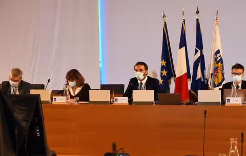 Conseil municipal : adoption d'un budget 2021 ambitieux et responsable