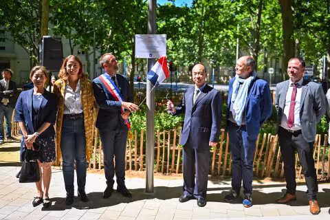 La place Li Jieren a été inaugurée