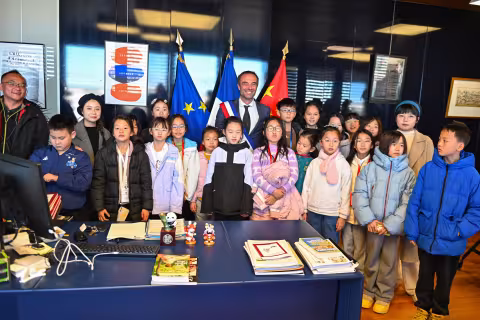 20 élèves de l'école Montpellier de Chengdu ont rencontré le Maire de Montpellier hier, mardi 25 novembre 2025