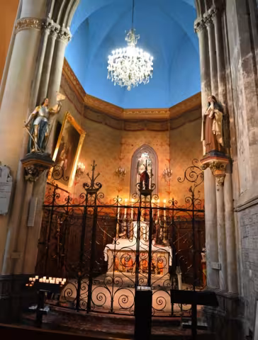 Une meilleure mise en valeur du patrimoine artistique de l'église St-Roch grâce à un nouvel éclairage de type muséal également plus économe